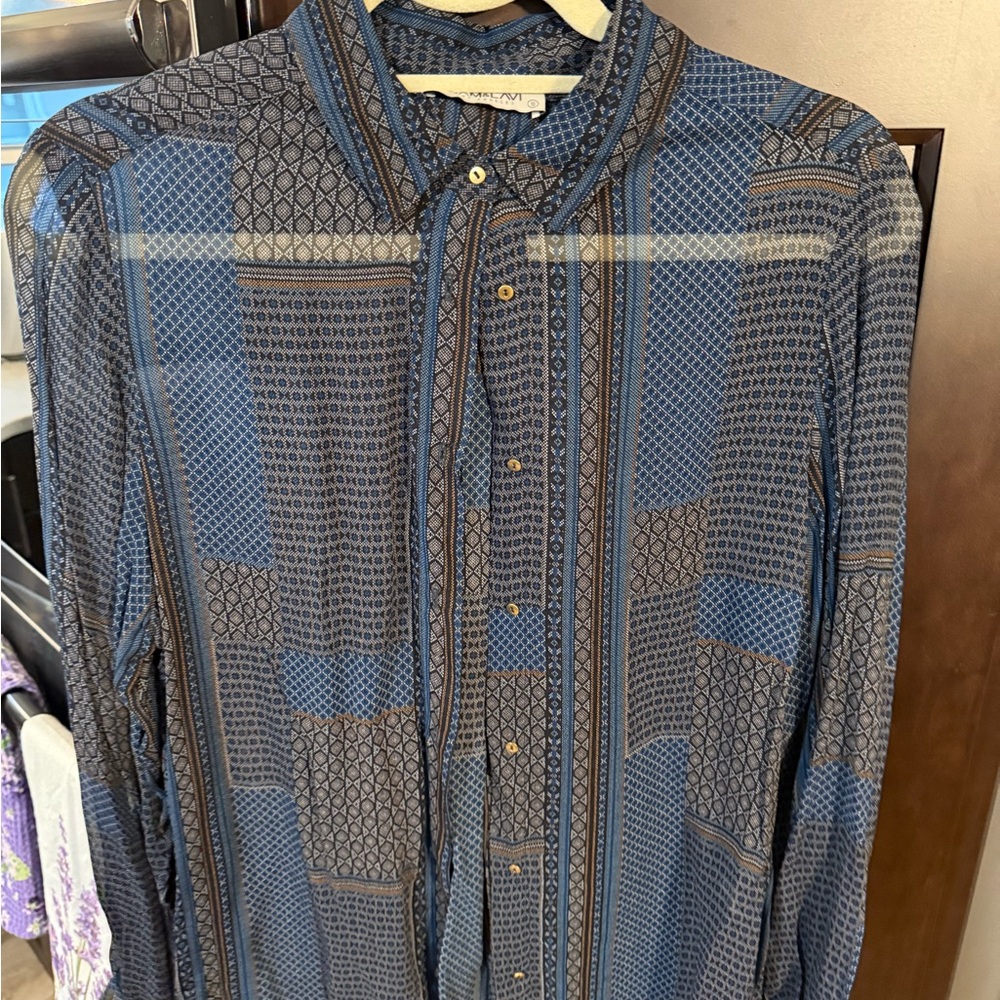Women’s Blue Patterned Shirt